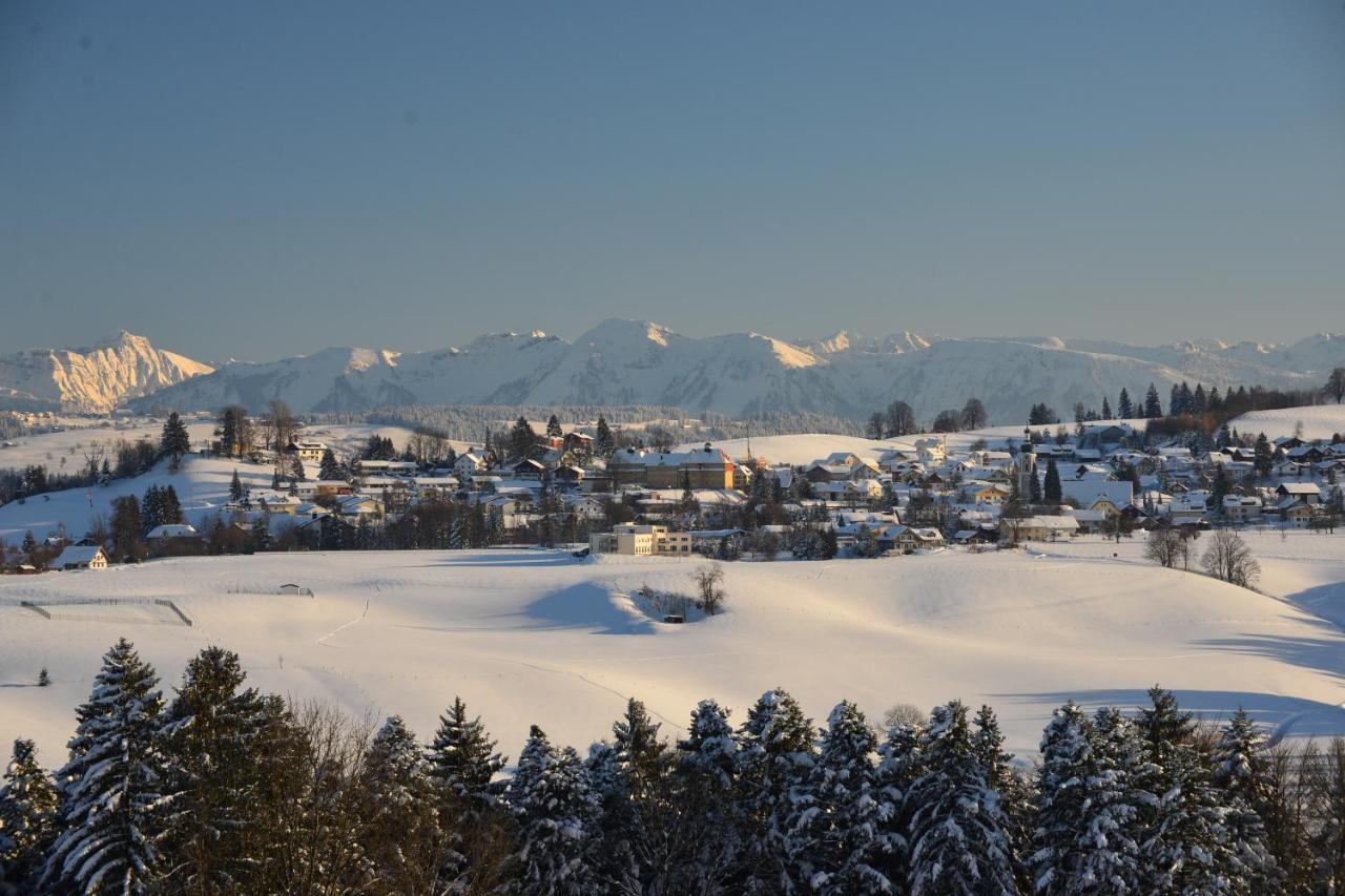 Hotel Alpenrose Gut Schlafen & Fruehstuecken Scheidegg Dış mekan fotoğraf